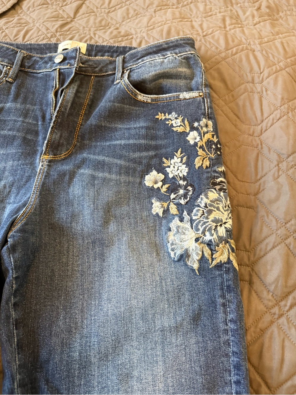 DRIFTWOOD Dark Blue Denim Shorts with Floral Embroidery - Picture 3 of 5
